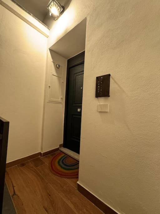 Domus Miraculi: Casa Storica Nel Cuore Di Napoli Exterior foto